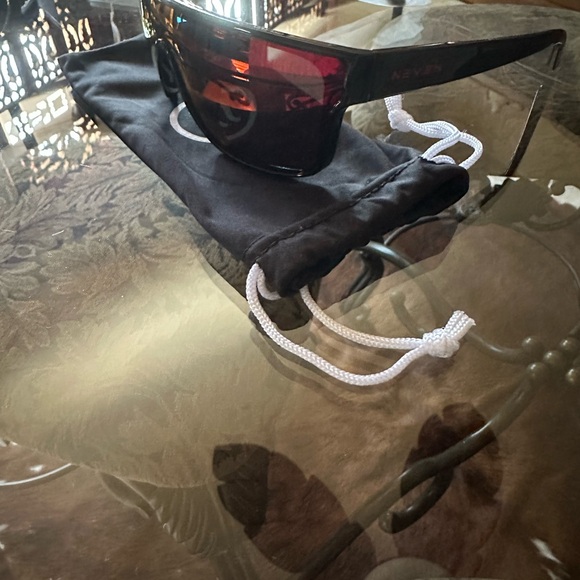 Brand new glasses in original box They are unisex. - Picture 2 of 2